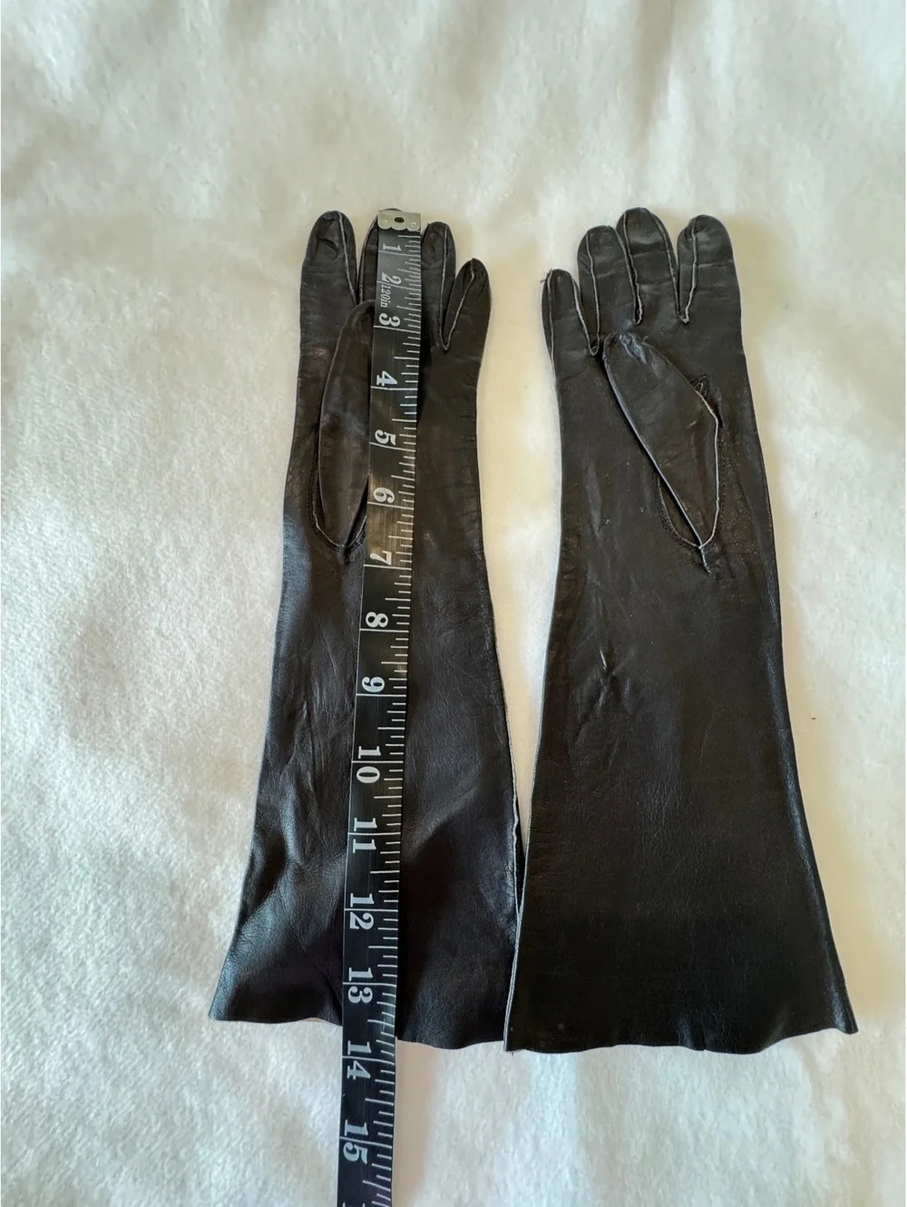 Vintage Ladies Opera Length Black Leather Gloves size 6